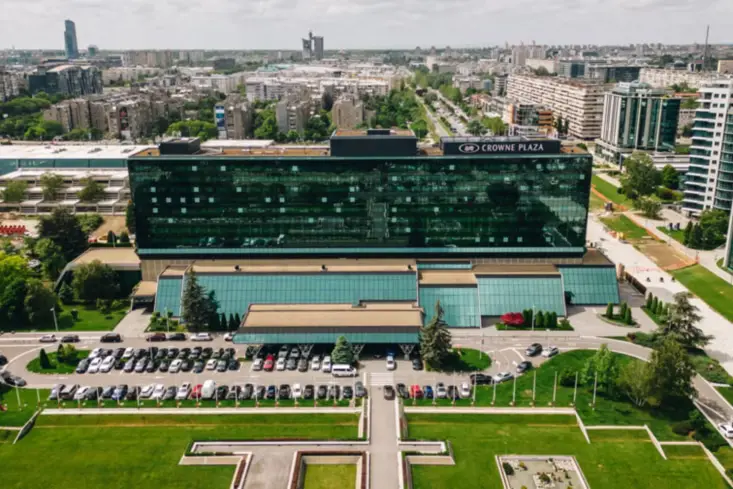 crowne-plaza-belgrade-8756949067-3x2